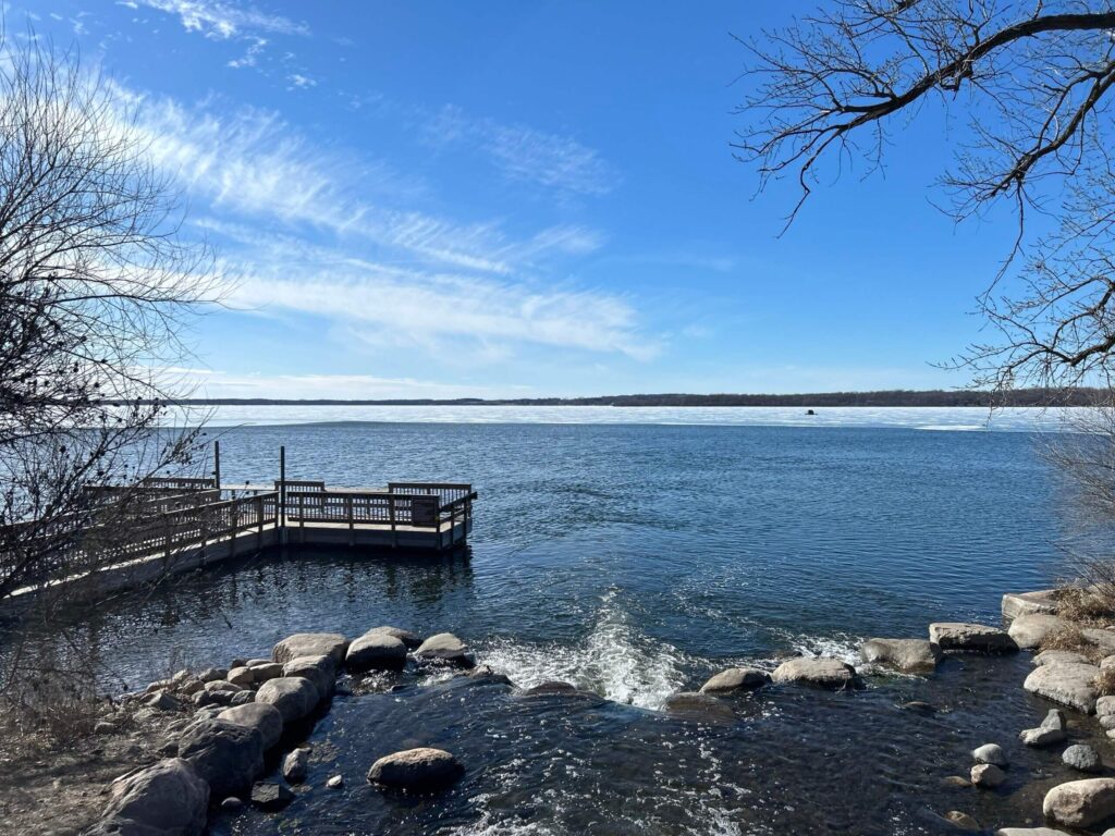 picture of a half-frozen lake