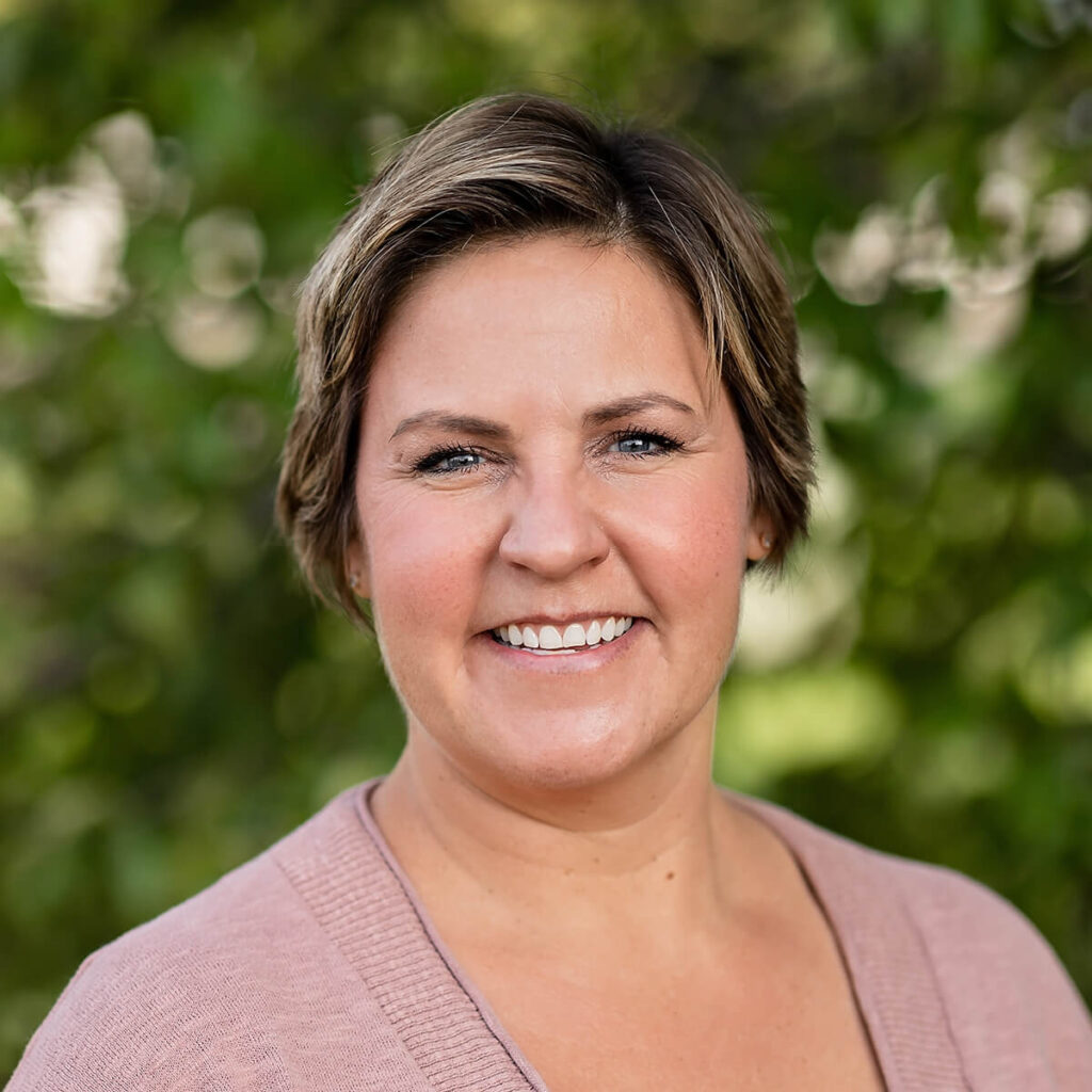 Laura Busian Schmidt